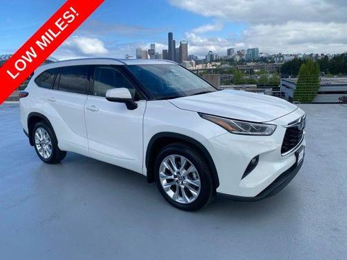 Blizzard Pearl 2020 Toyota Highlander Limited