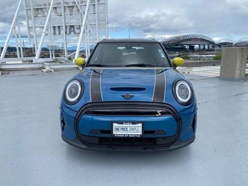 2023 MINI SE Hardtop BASE