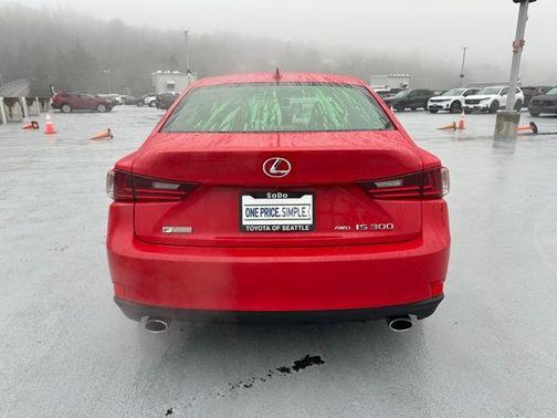 2016 Lexus IS 300 Base