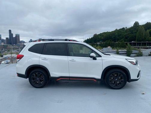 Crystal White Pearl 2019 Subaru Forester Sport