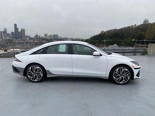 2023 Hyundai IONIQ 6 SEL