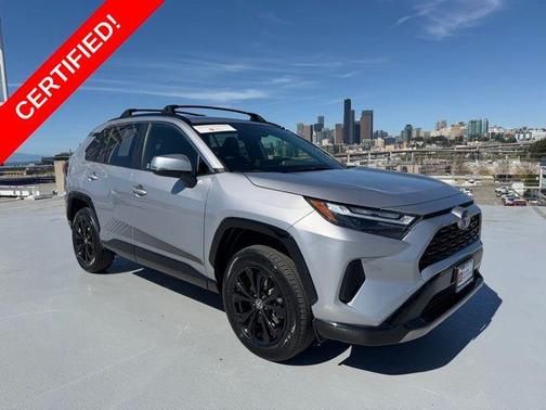 2023 Toyota RAV4 Hybrid SE