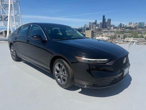 Crystal Black Pearl 2026 Honda Accord Hybrid EX-L
