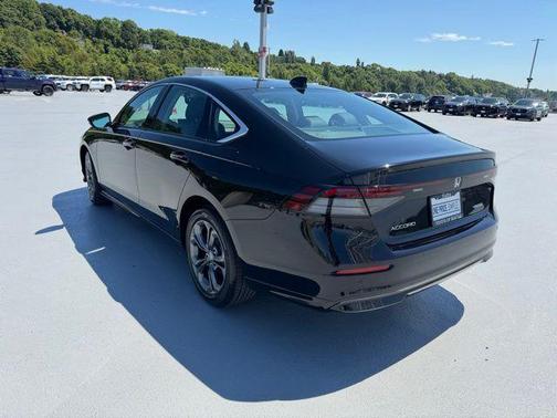 Crystal Black Pearl 2026 Honda Accord Hybrid EX-L