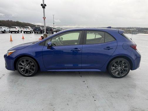 2023 Toyota Corolla Hatchback XSE
