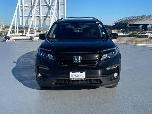 Crystal Black Pearl 2022 Honda Pilot Special Edition