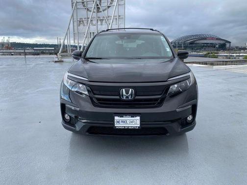 Crystal Black Pearl 2022 Honda Pilot Special Edition
