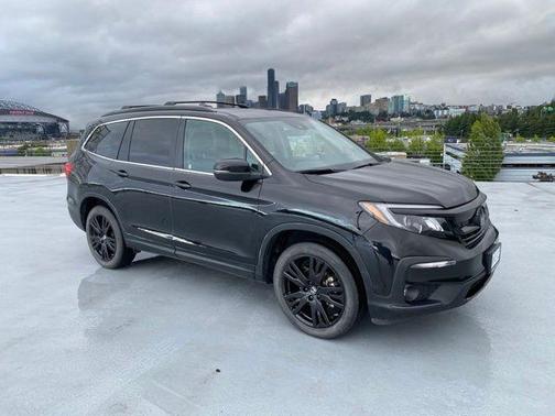 Crystal Black Pearl 2022 Honda Pilot Special Edition