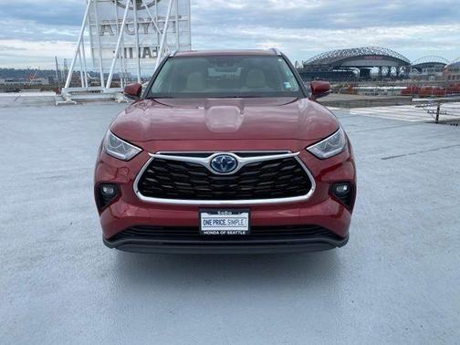 2022 Toyota Highlander Hybrid Limited