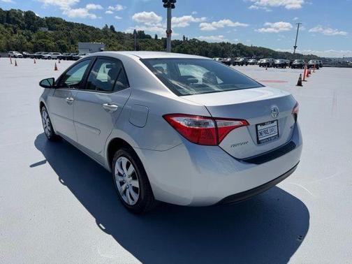 Classic Silver Metallic 2014 Toyota Corolla LE