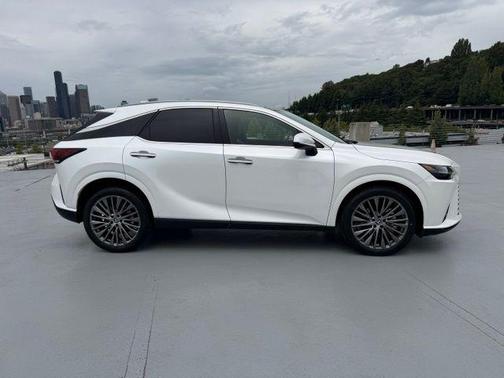 White Pearl 2023 Lexus RX 350 Luxury