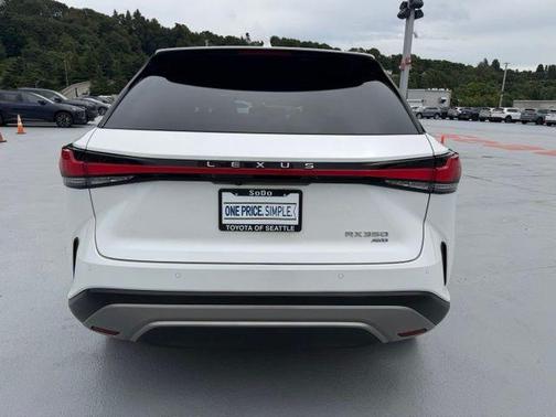 White Pearl 2023 Lexus RX 350 Luxury