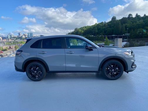 Urban Gray 2027 Honda HR-V Sport