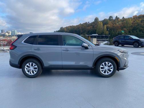 Urban Gray Pearl 2027 Honda CR-V LX