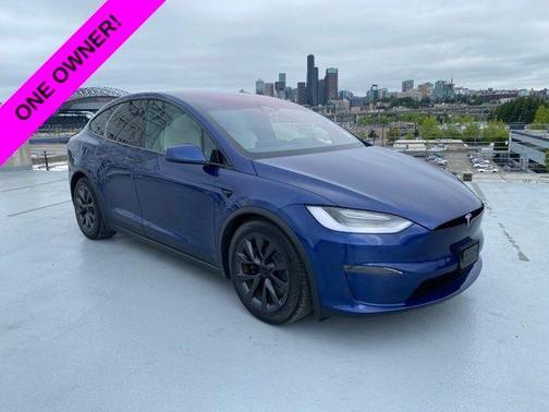 2023 Tesla Model X Standard Range