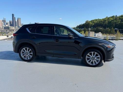 Jet Black Mica 2019 Mazda CX-5 Grand Touring