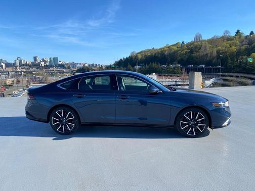 Canyon 2026 Honda Accord Hybrid Touring