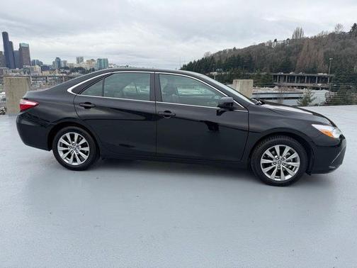2015 Toyota Camry XLE