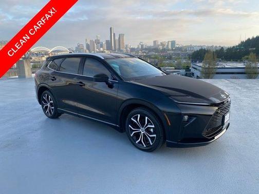 Black 2025 Toyota Crown Signia XLE