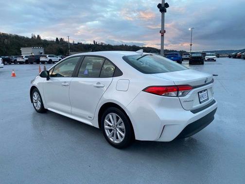 2023 Toyota Corolla Hybrid LE