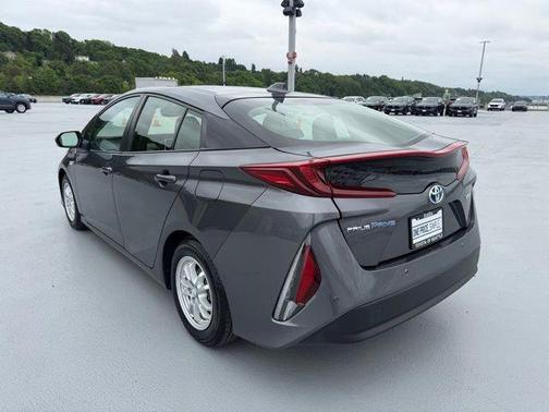 Magnetic Gray Metallic 2021 Toyota Prius Prime Limited