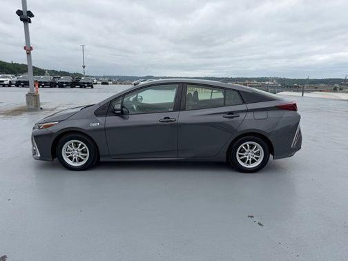 Magnetic Gray Metallic 2021 Toyota Prius Prime Limited