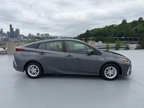 Magnetic Gray Metallic 2021 Toyota Prius Prime Limited