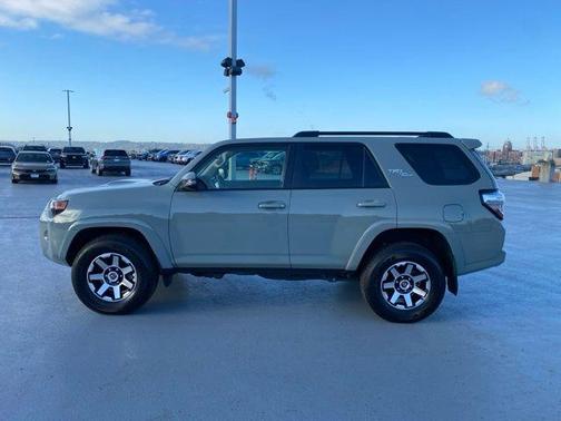 2023 Toyota 4Runner TRD Off Road Premium