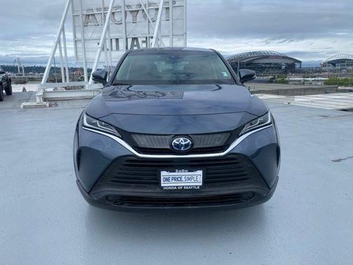 2024 Toyota Venza LE