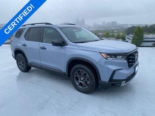 Sonic Gray Pearl 2023 Honda Pilot TrailSport