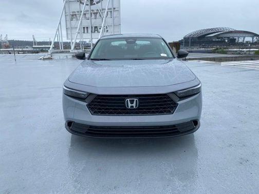 Urban Gray Pearl 2026 Honda Accord SE