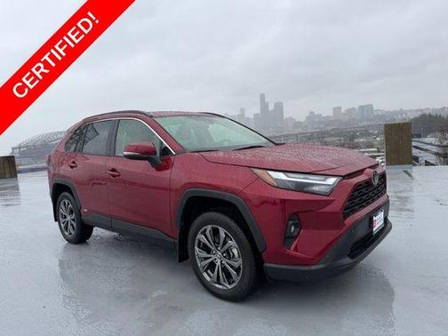 2025 Toyota RAV4 Hybrid XLE Premium