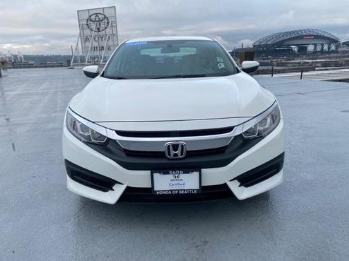Photo 3 of 17 of 2017 Honda Civic LX