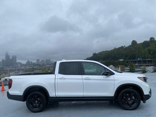 2024 Honda Ridgeline Black Edition