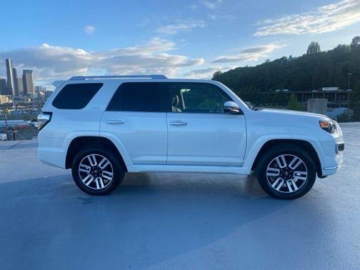 Blizzard Pearl 2023 Toyota 4Runner Limited