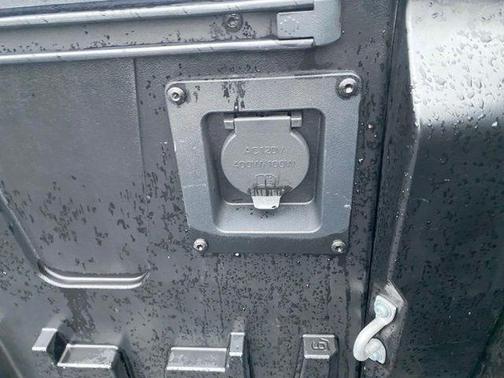 2022 Toyota Tundra Platinum