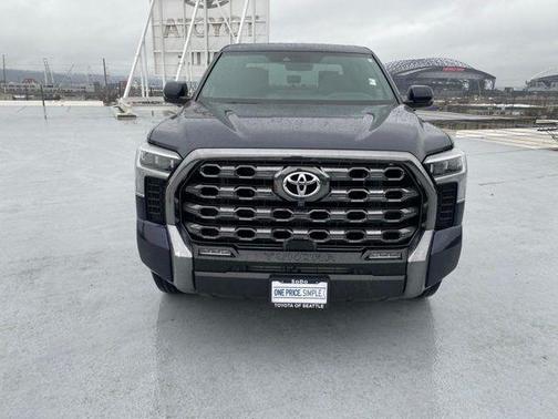 2022 Toyota Tundra Platinum