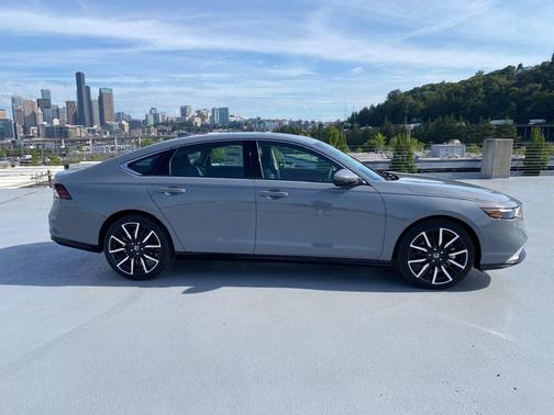Urban Gray Pearl 2026 Honda Accord Hybrid Touring
