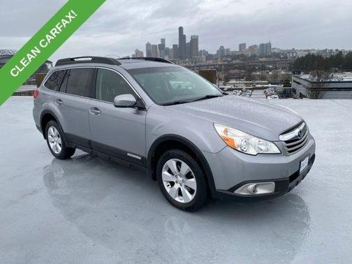 2010 Subaru Outback 2.5i Premium