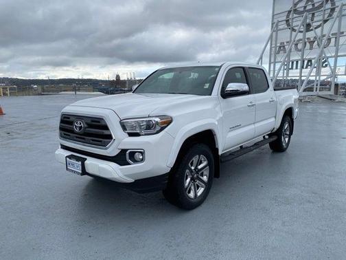 2017 Toyota Tacoma Limited