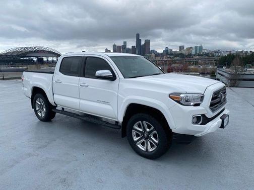 2017 Toyota Tacoma Limited