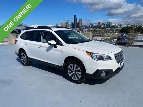 White 2016 Subaru Outback 2.5i Premium
