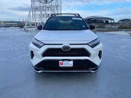 Wind Chill Pearl / Midnight Black Metallic 2025 Toyota RAV4 Plug-In Hybrid XSE
