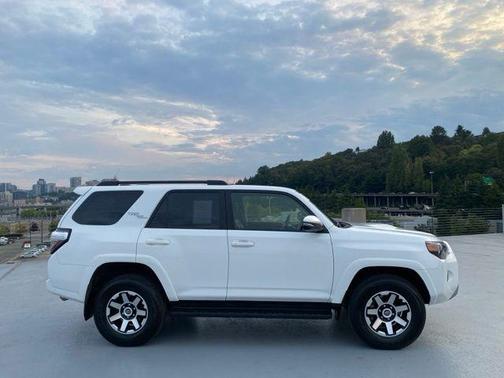 2024 Toyota 4Runner TRD Off Road Premium