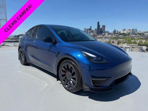 Deep Blue Metallic 2023 Tesla Model Y Performance