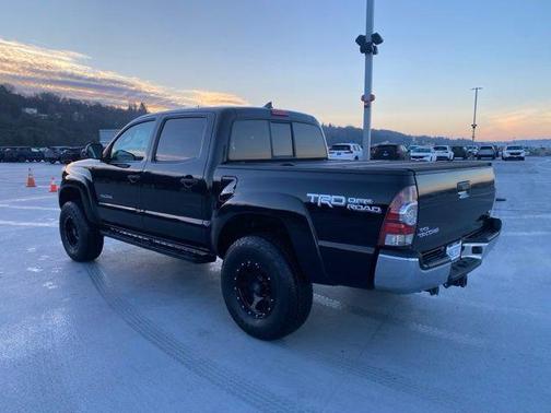 2015 Toyota Tacoma Base