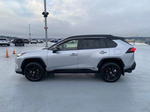 Silver Sky Metallic 2024 Toyota RAV4 Hybrid XSE