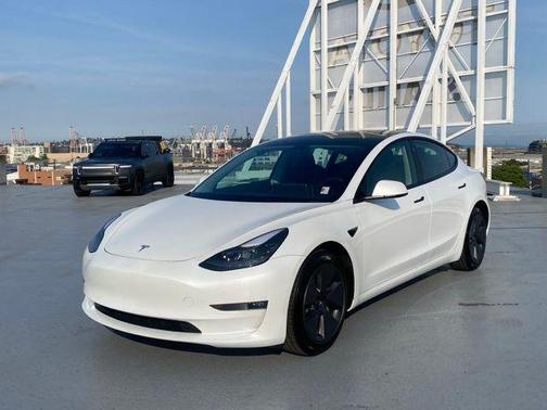 2023 Tesla Model 3 Long Range