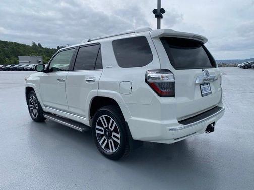 Blizzard Pearl 2022 Toyota 4Runner Limited
