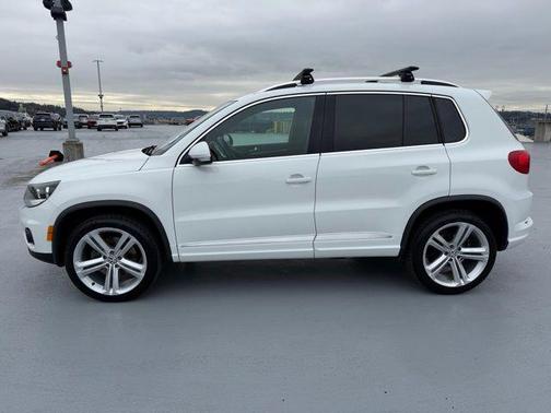 2016 Volkswagen Tiguan R-Line